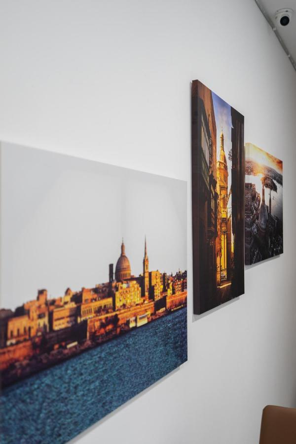 Marina Studios Cospicua Bagian luar foto